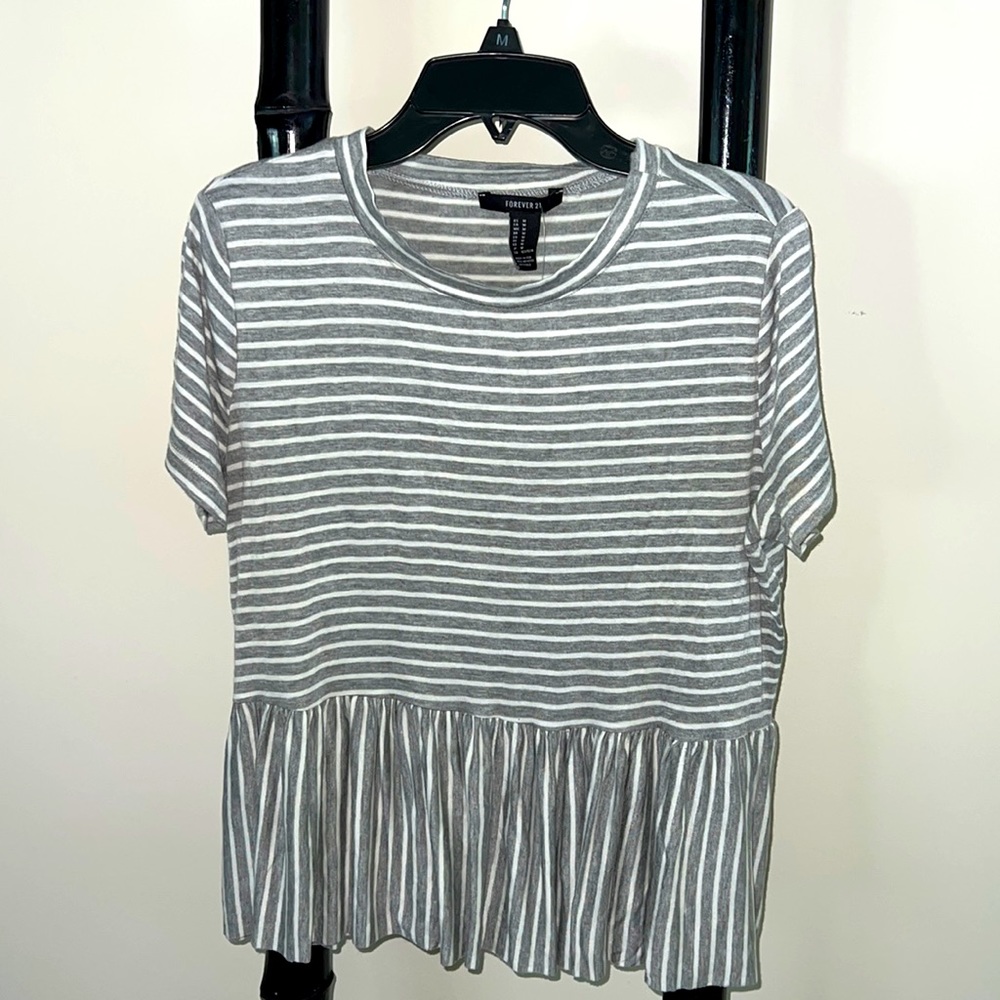 NBW Forever21 Peplum Style Tee